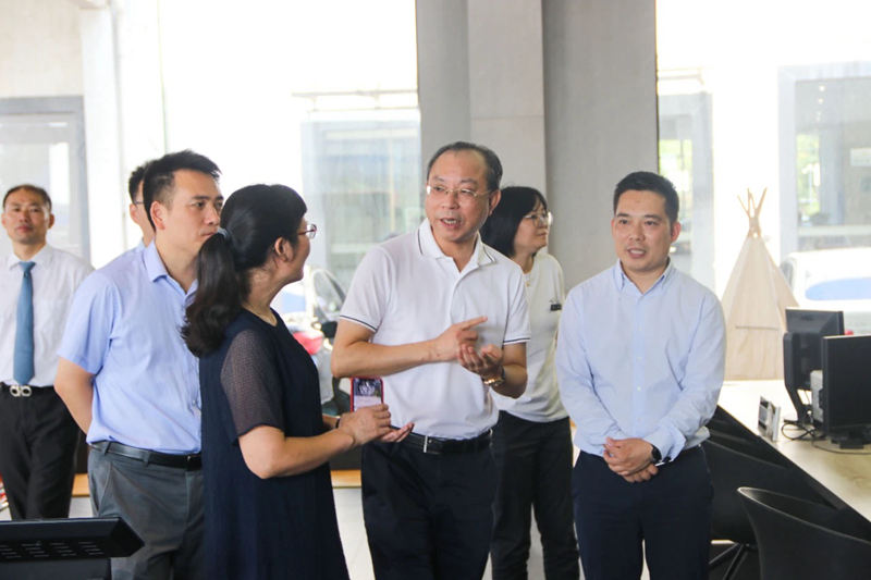 林昌斌赴紹興、寧波慰問一線員工